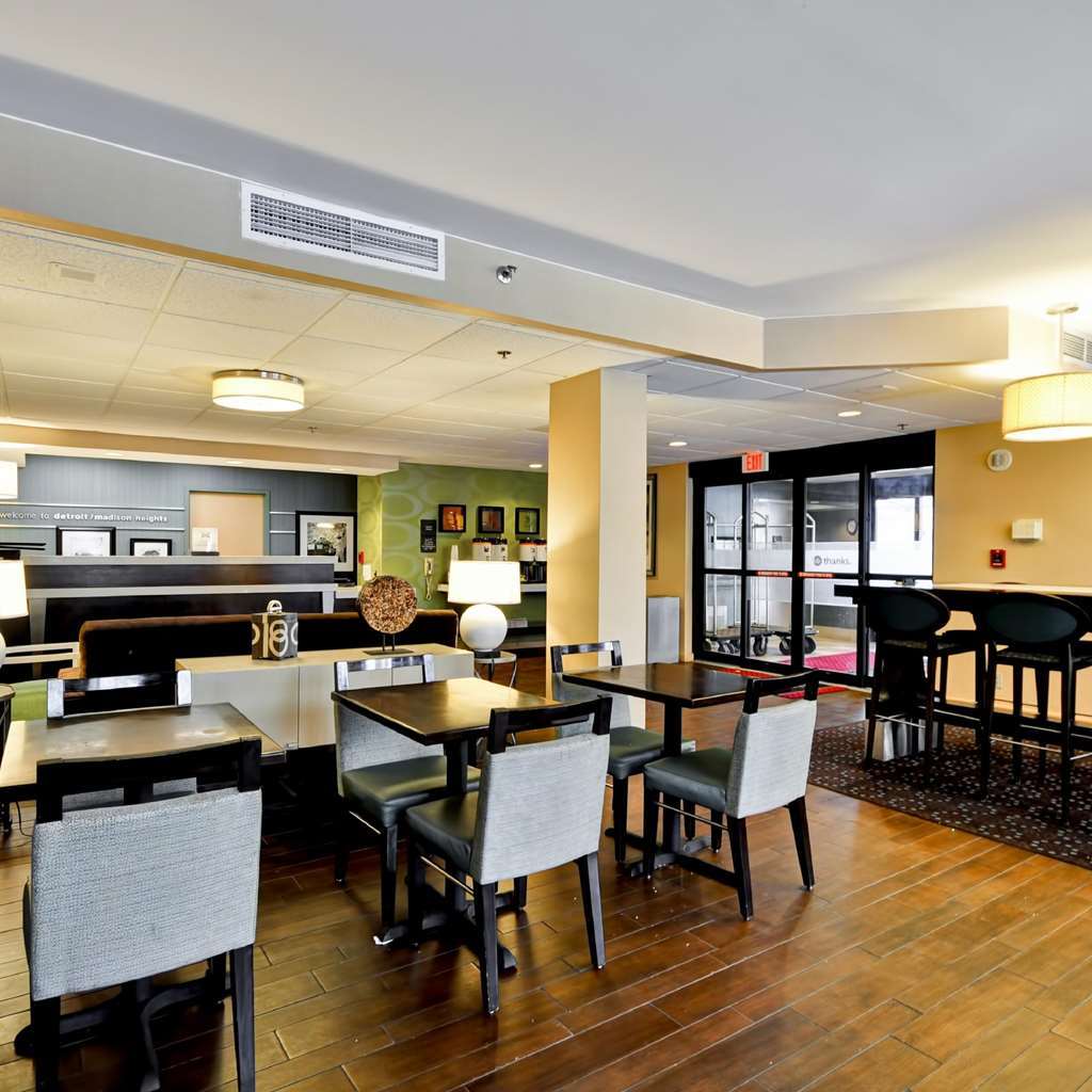 Hotel Hampton Detroit South Troy Madison Heights